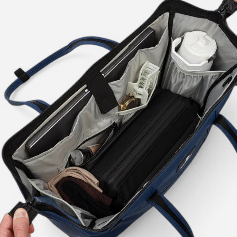 Cascade Tote Navy