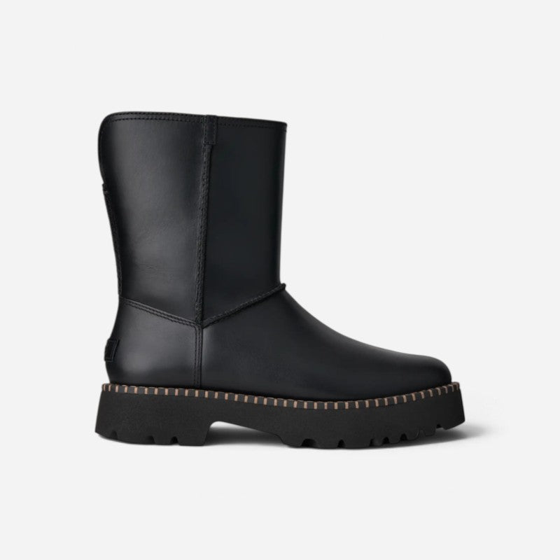 Uptowner Short Boot Black Leather