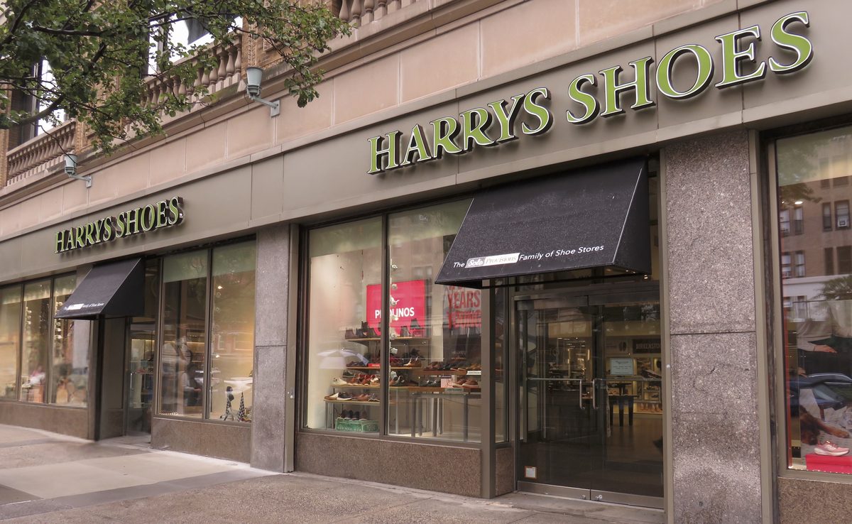 Manhattan, NY storefront